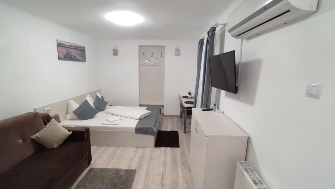 Casa Laur Hotell Băile Felix Exteriör bild