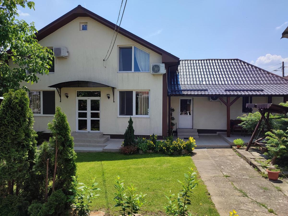 Casa Laur Hotell Băile Felix Exteriör bild